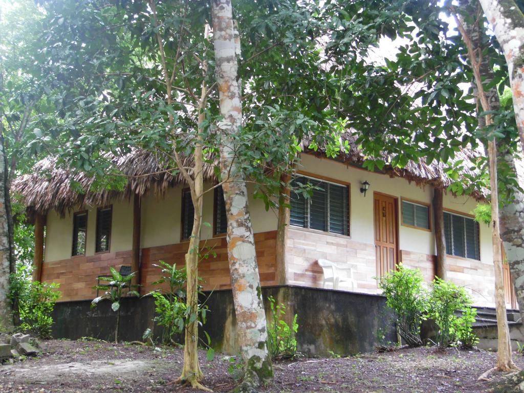 Hotel Jaguar Inn Tikal Kamer foto