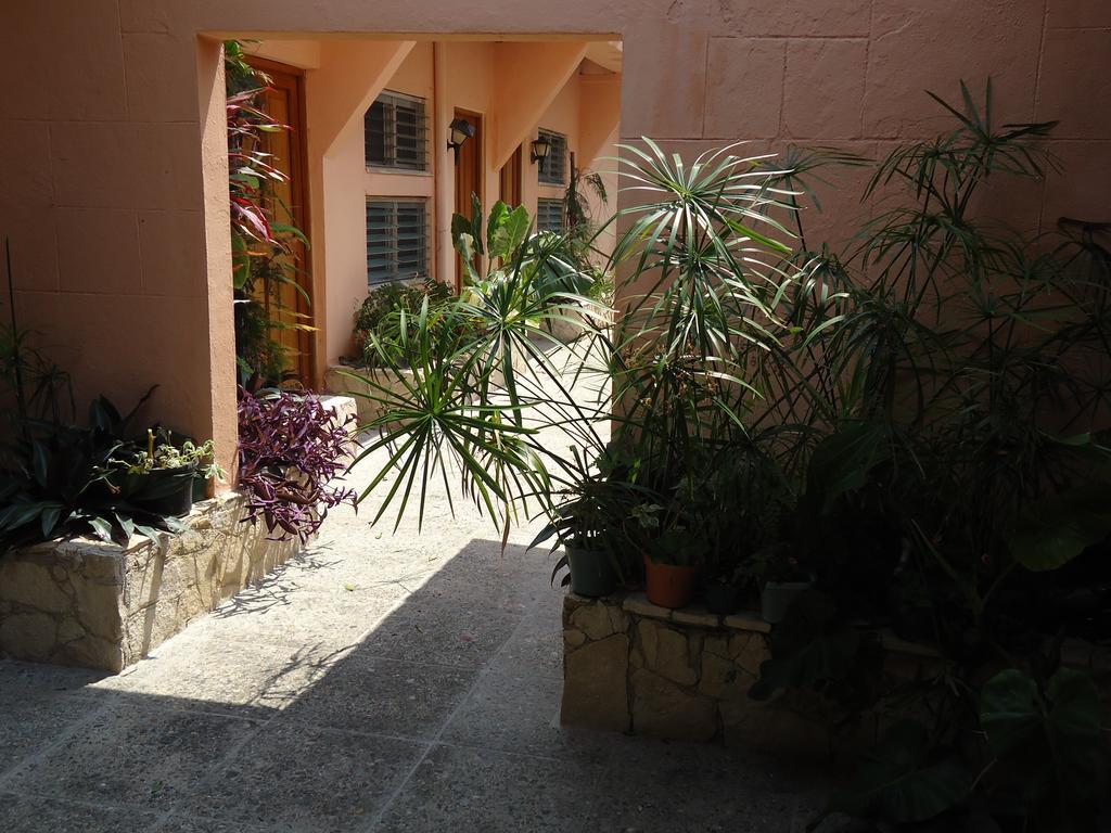 Hotel Jaguar Inn Tikal Kamer foto