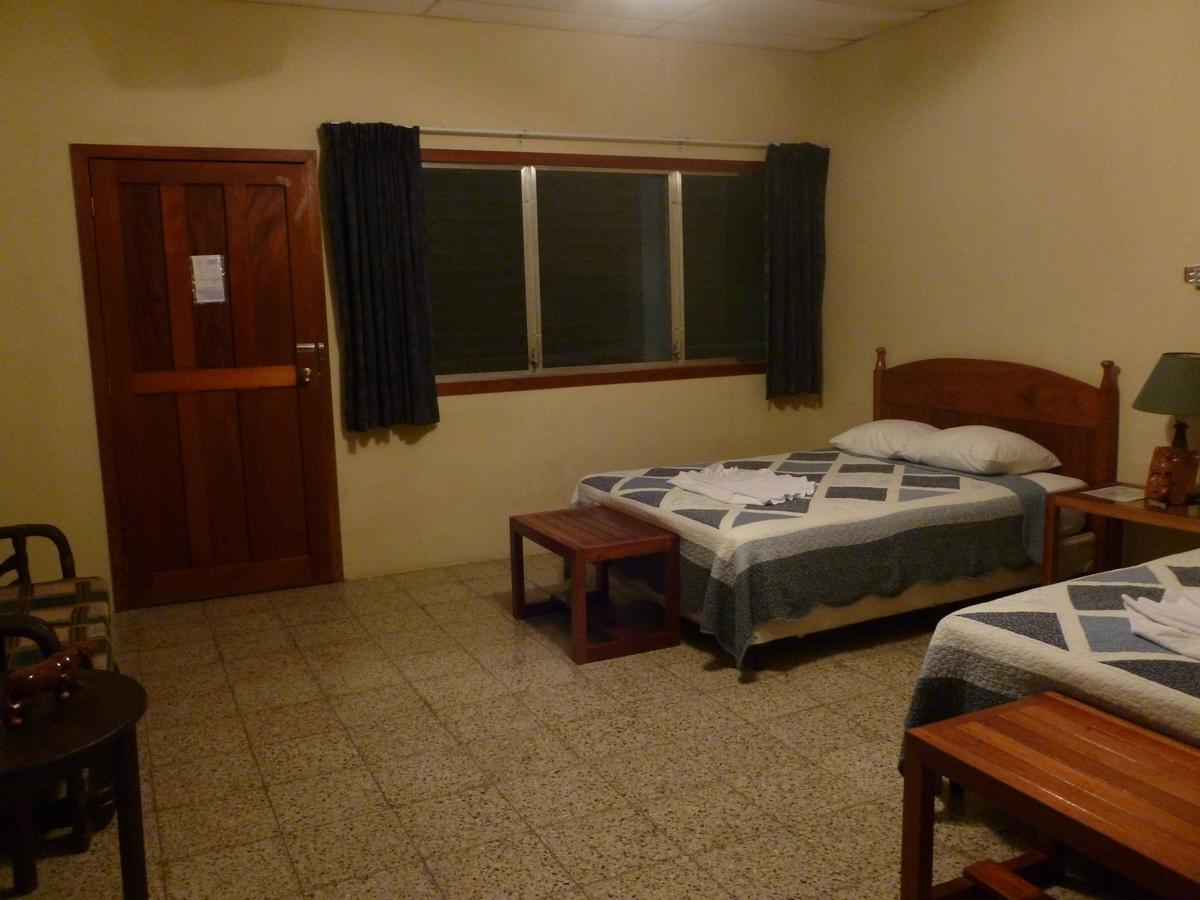 Hotel Jaguar Inn Tikal Kamer foto