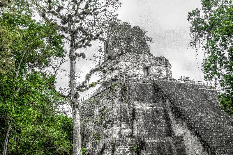 Hotel Jaguar Inn Tikal Buitenkant foto